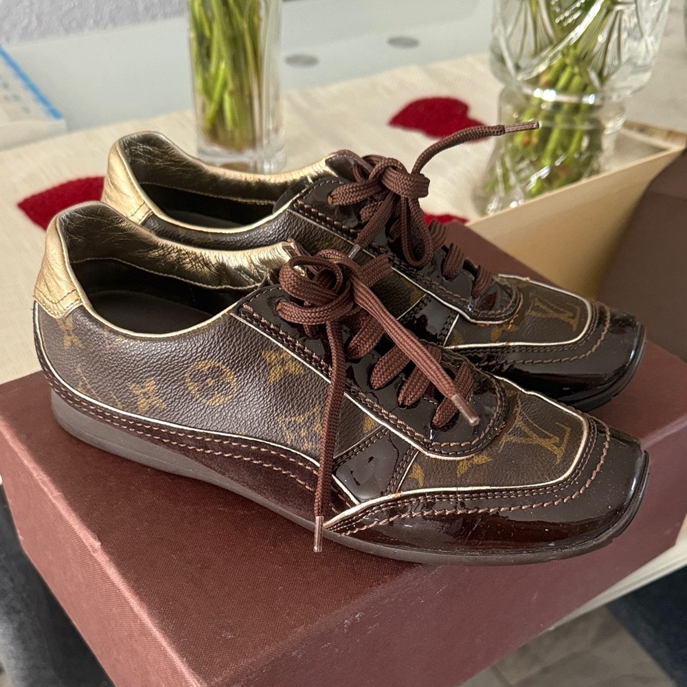 Louis Vuitton Brown Sneakers - Picture 4 of 8